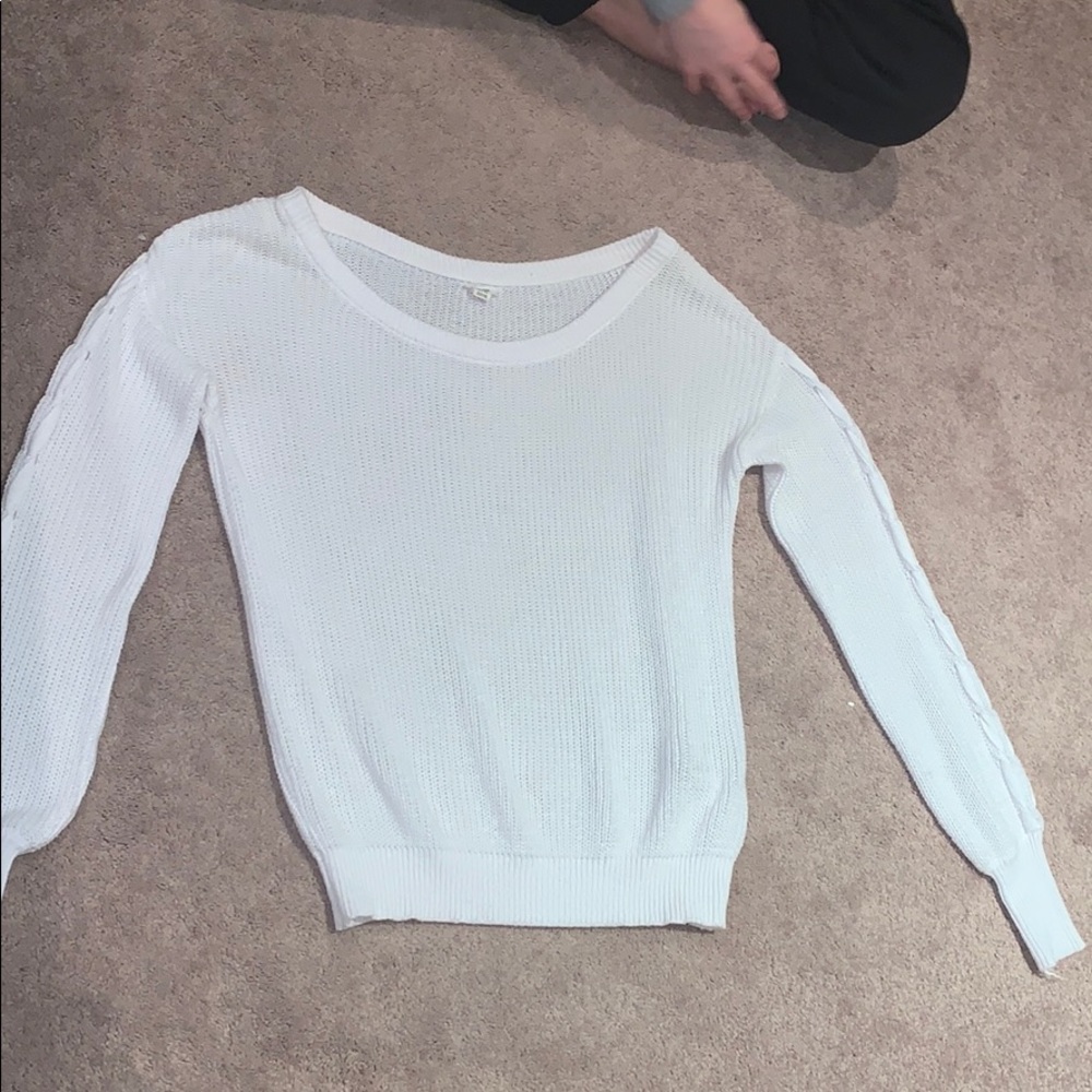 Garage off the solder sweater
